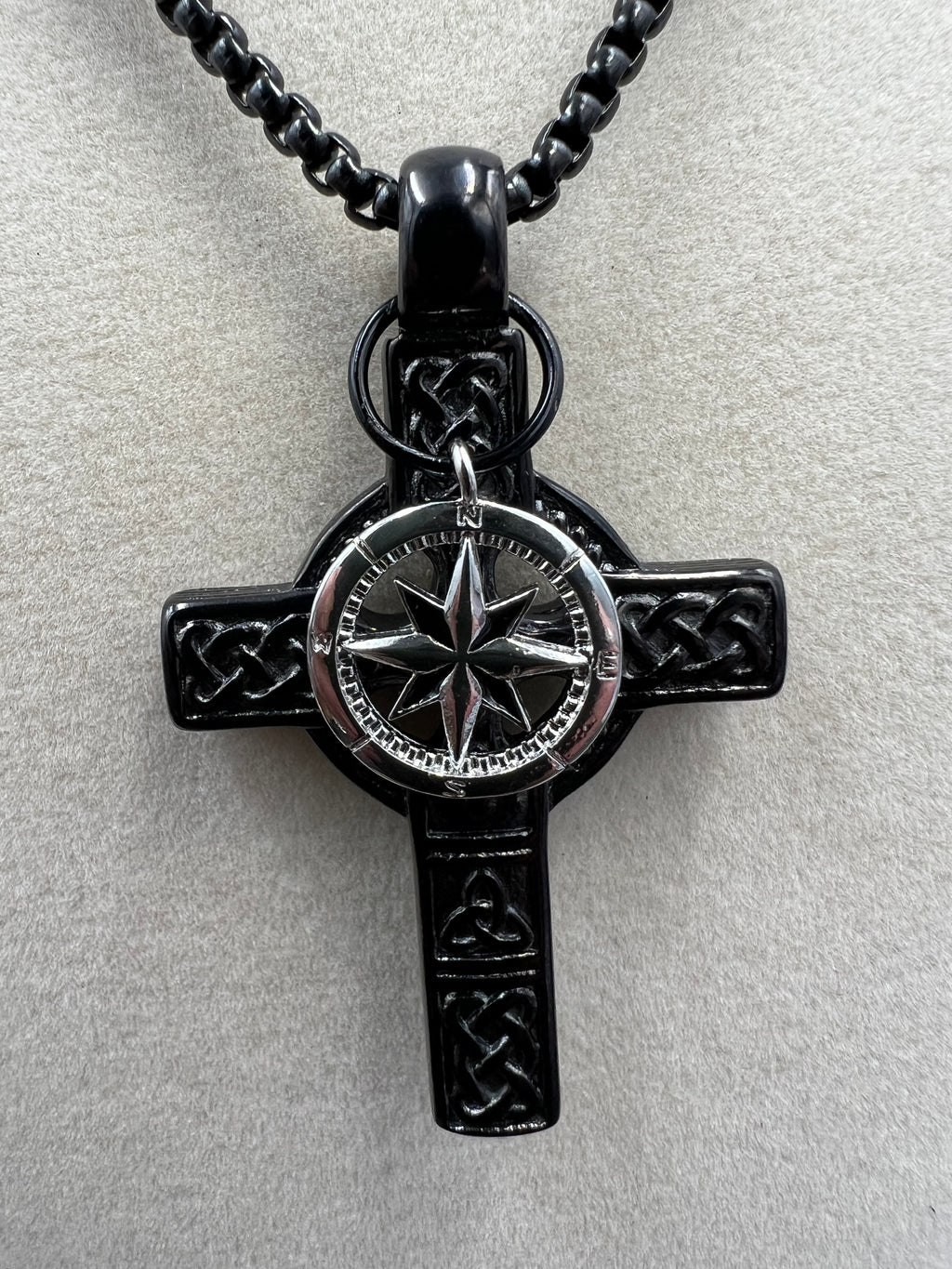 Celtic Wayfinder Necklace - Motif Metalworks