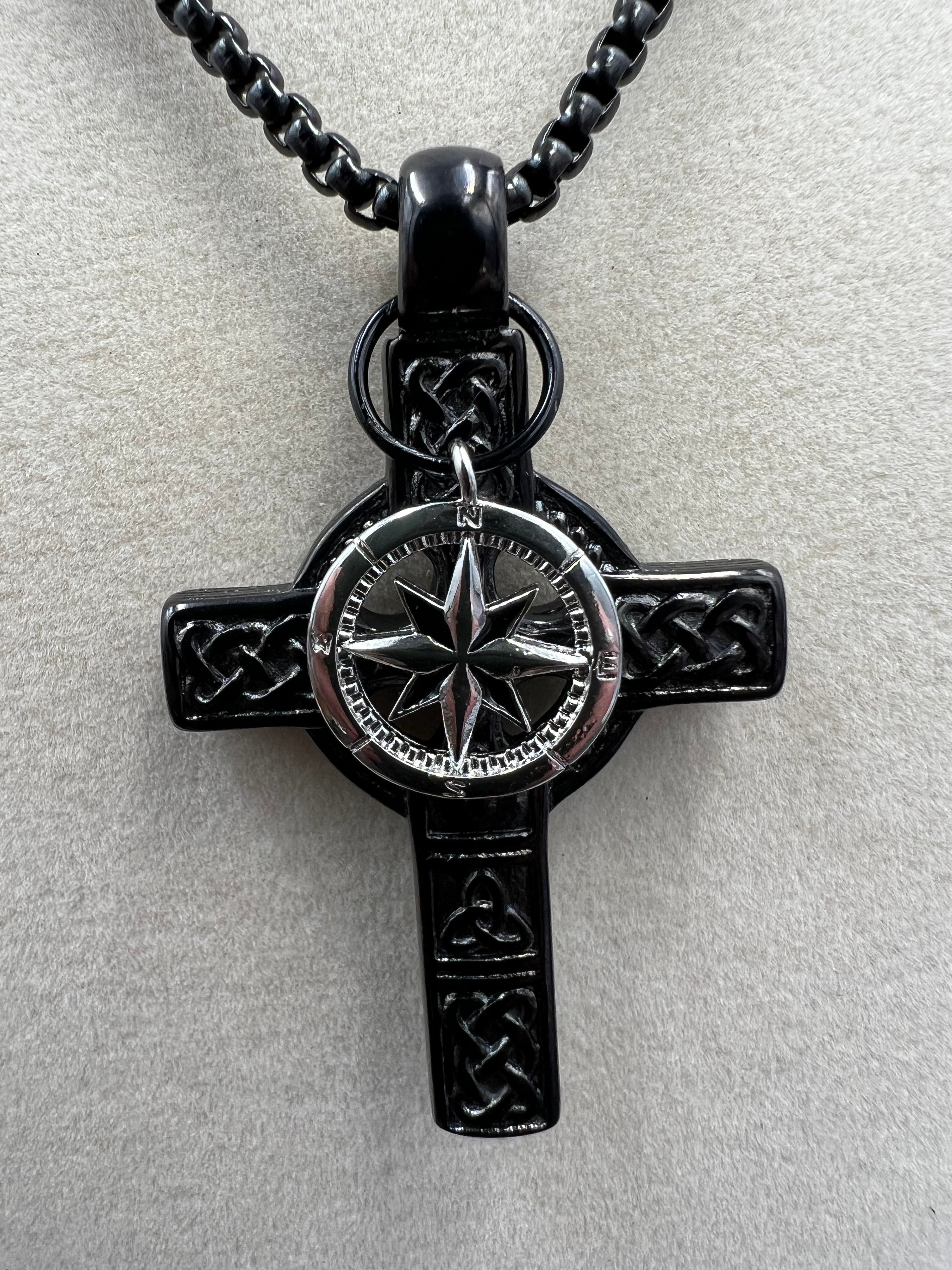 Celtic Wayfinder Necklace - Motif Metalworks