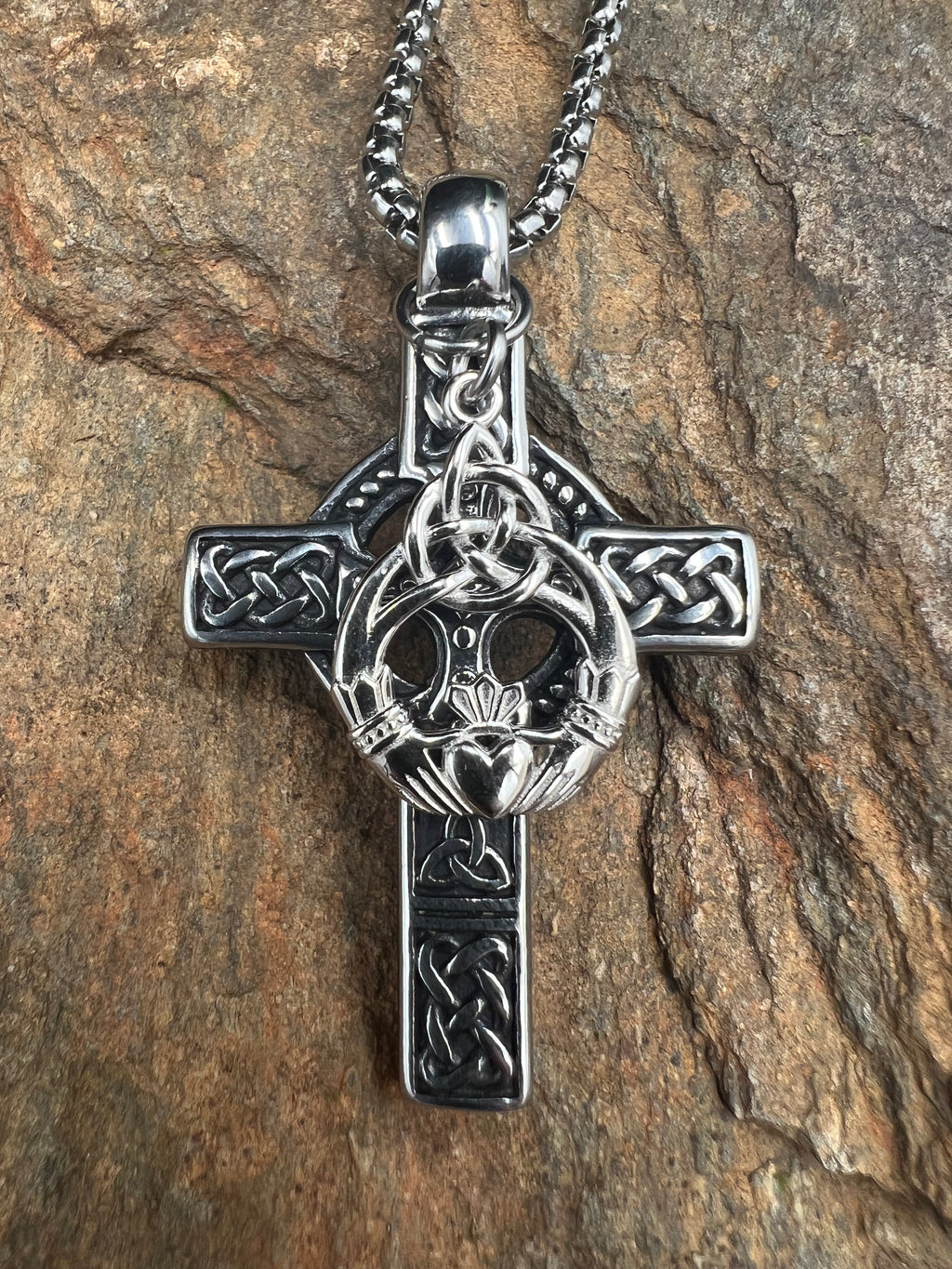 Celtic Heart Necklace - Motif Metalworks