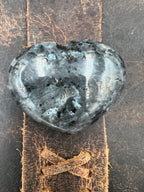 Stone Pocket Heart - 45mm with Display Stand