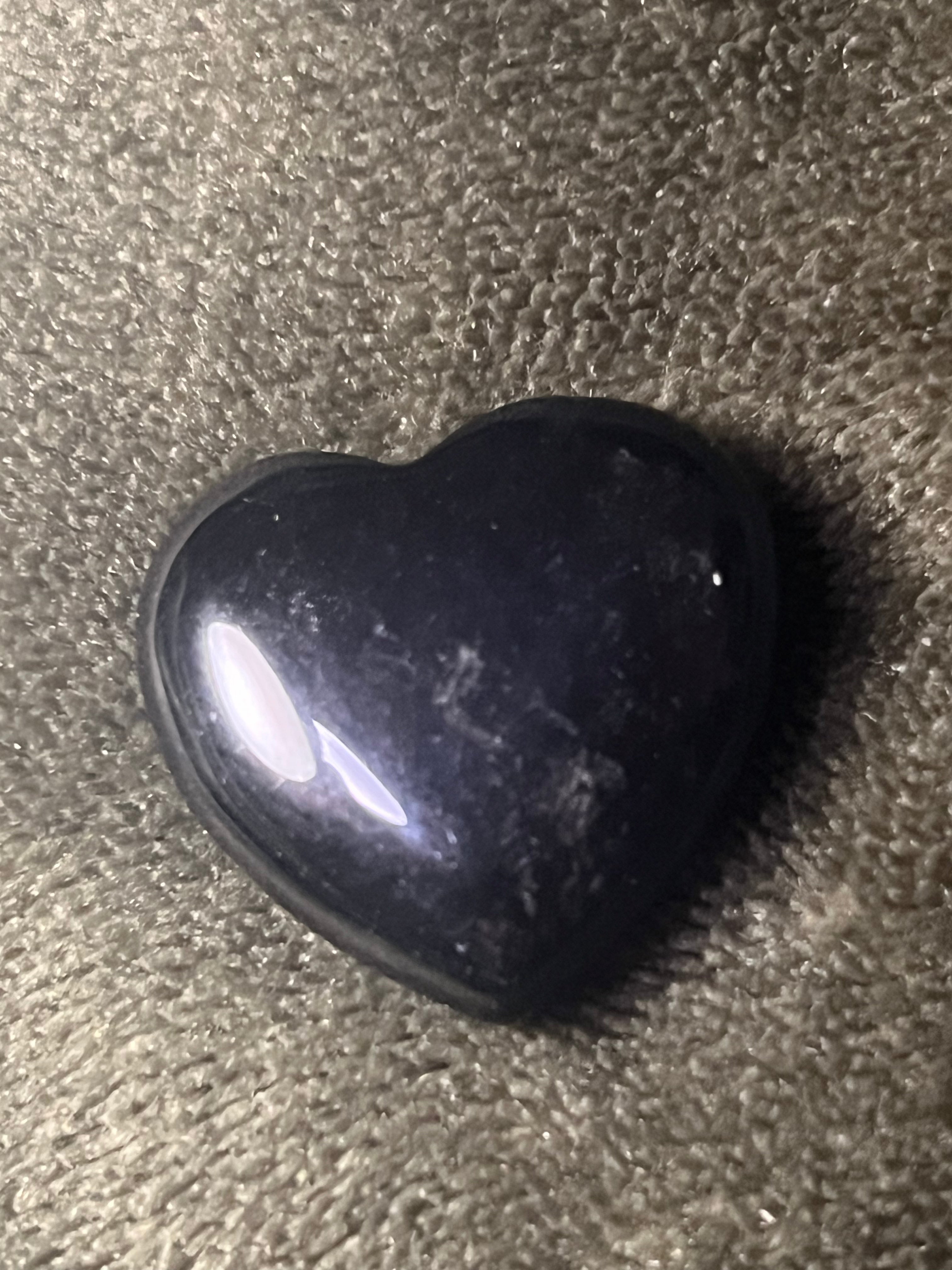 Stone Pocket Heart - 30mm