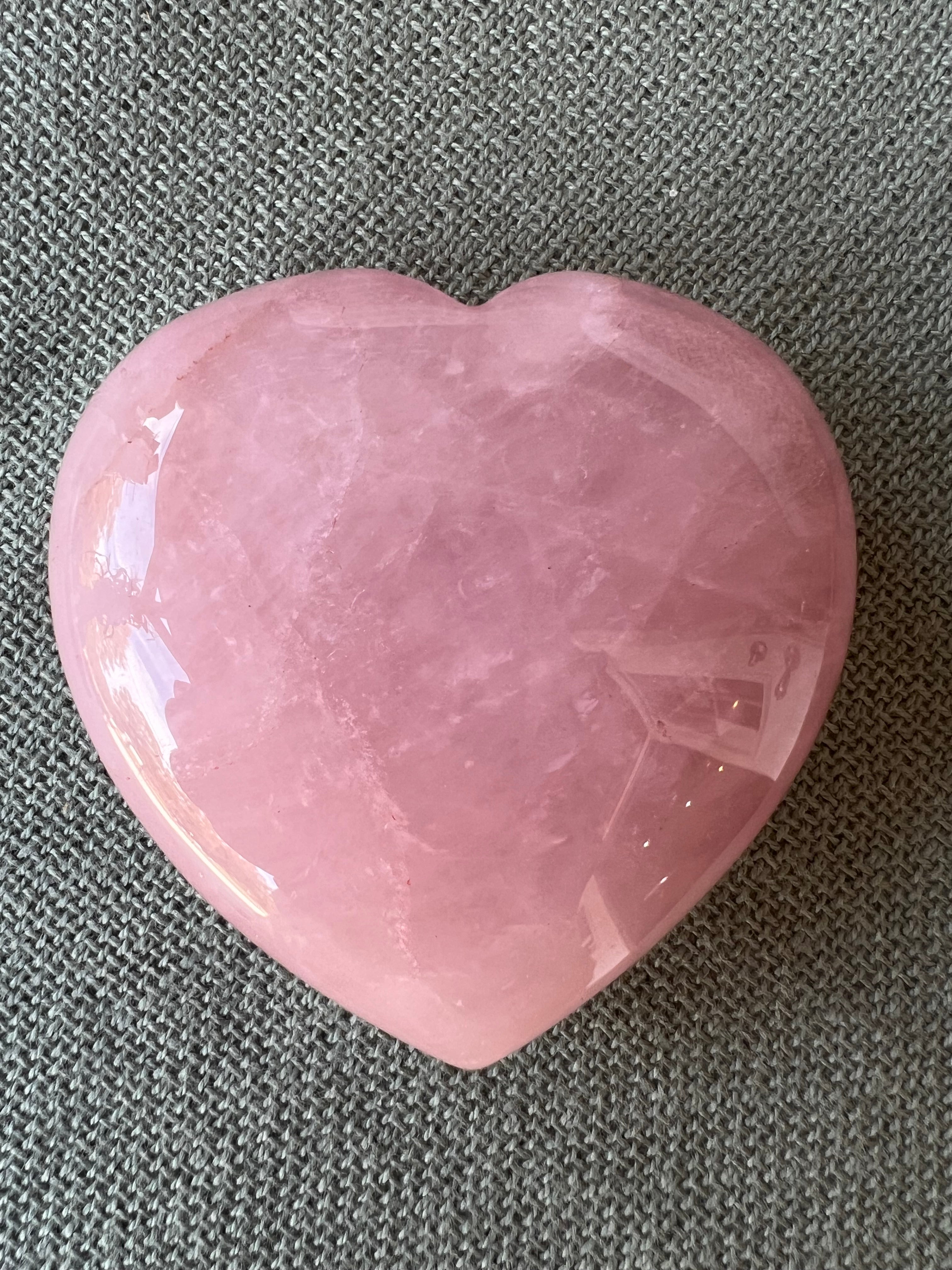 Stone Heart - 60mm - with Display Stand