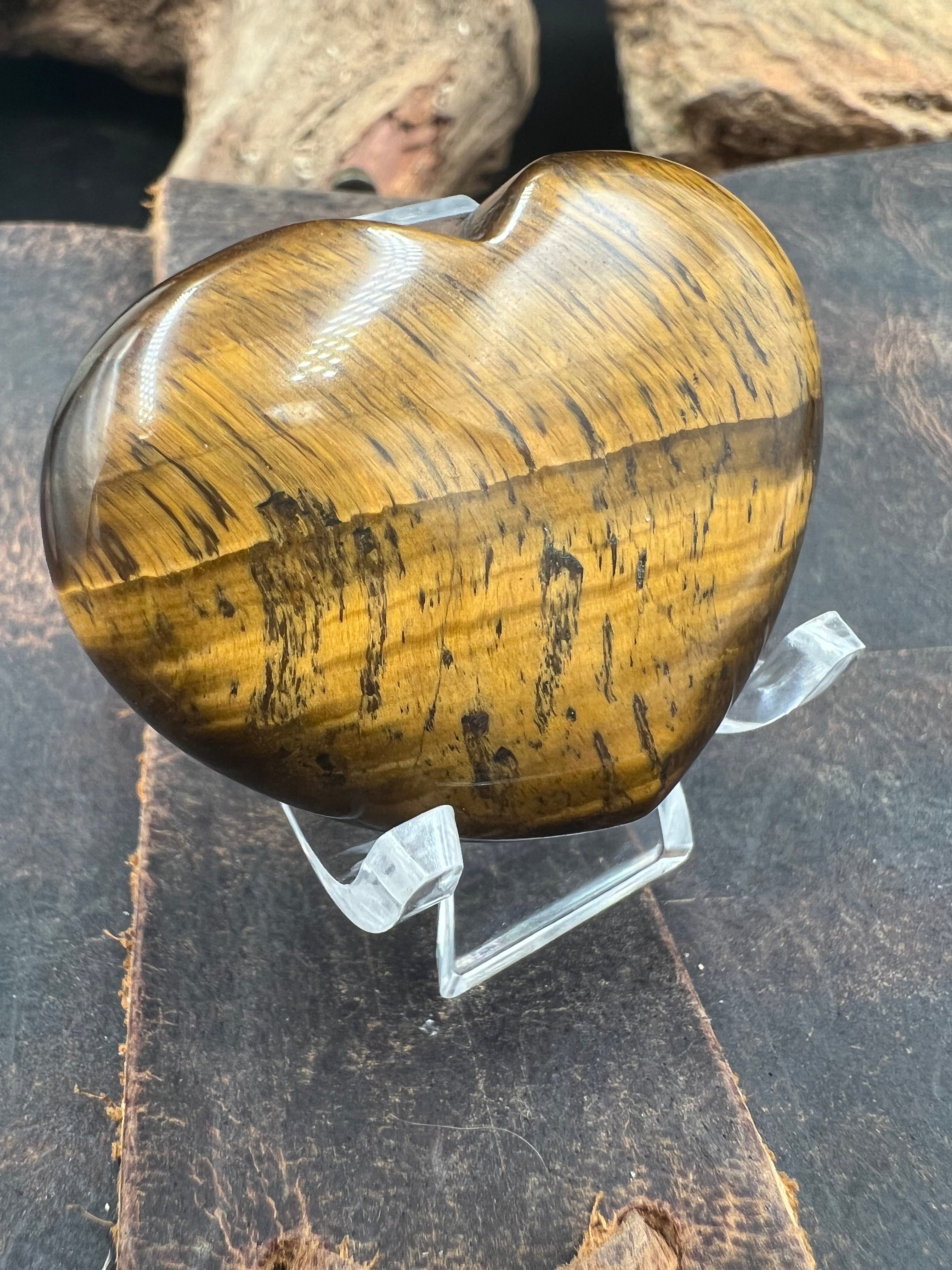Stone Pocket Heart - 45mm with Display Stand