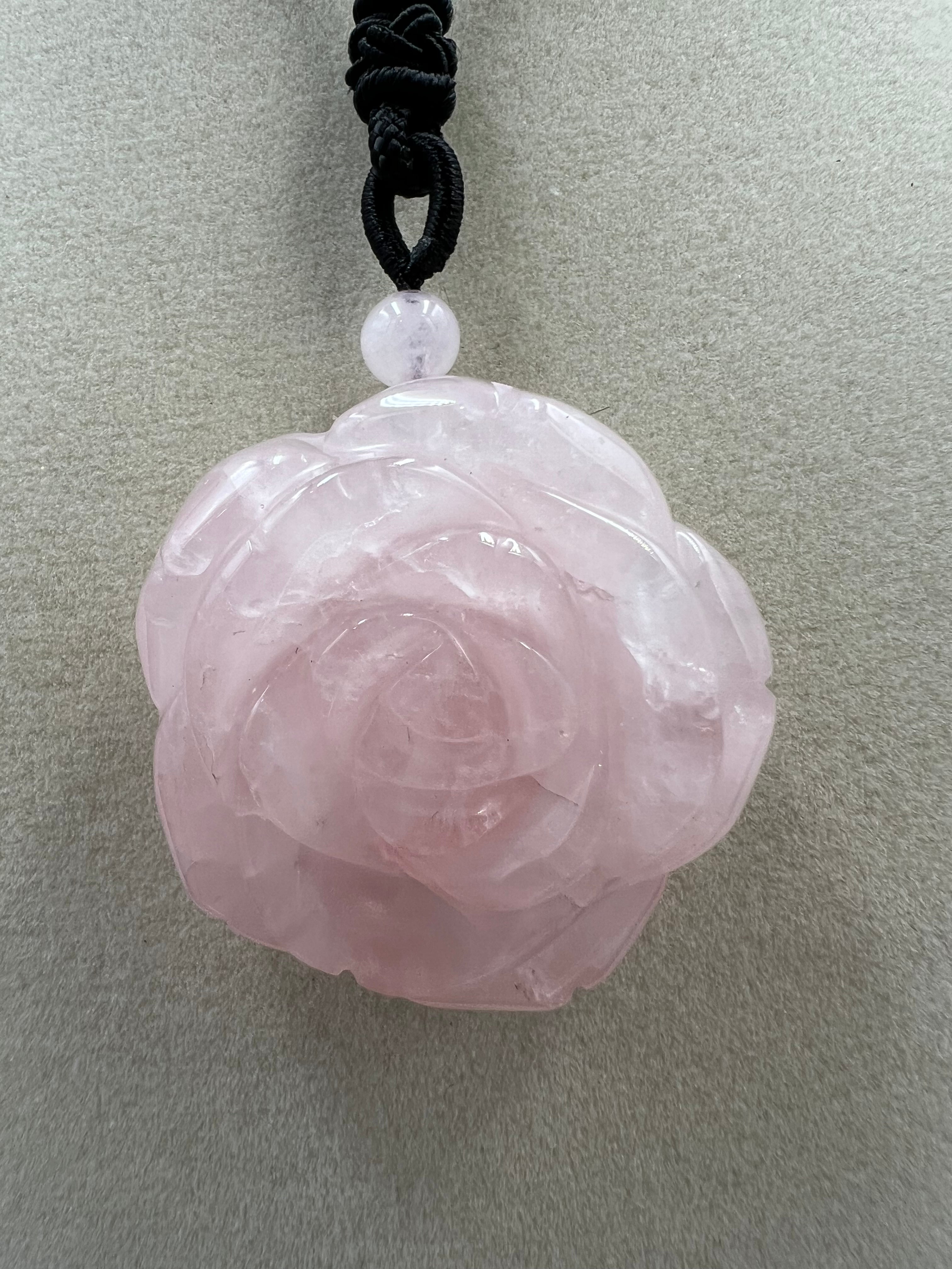 Stone Rose Pendant - 35mm