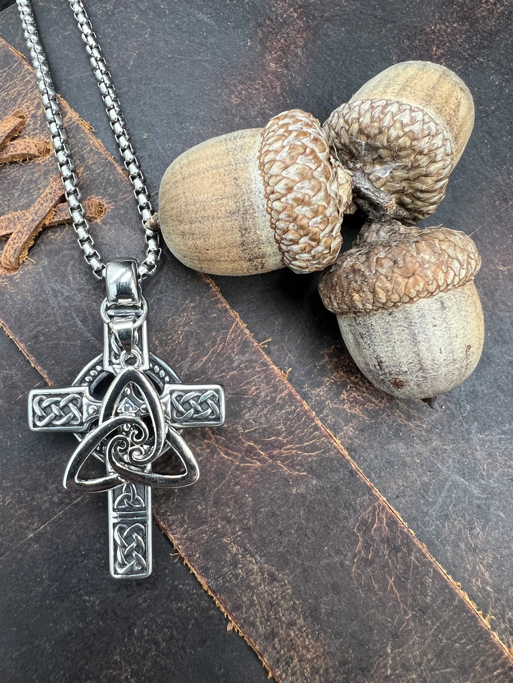 Celtic Trifecta Necklace - Motif Metalworks