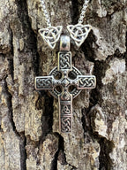 Celtic Triquetra Necklace - Motif Metalworks