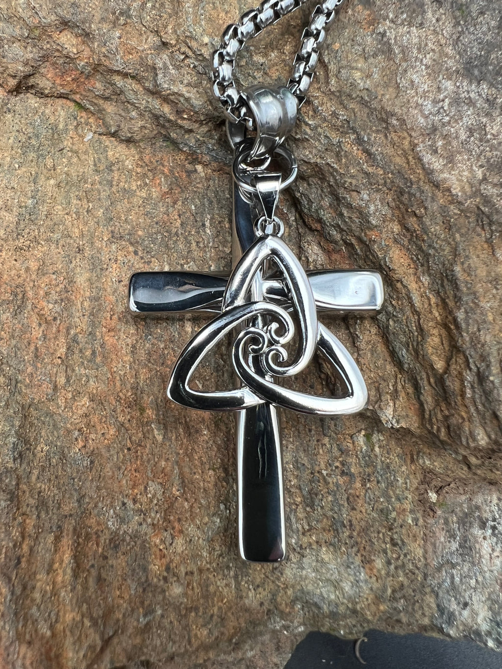 Legacy Trifecta Necklace - Motif Metalworks