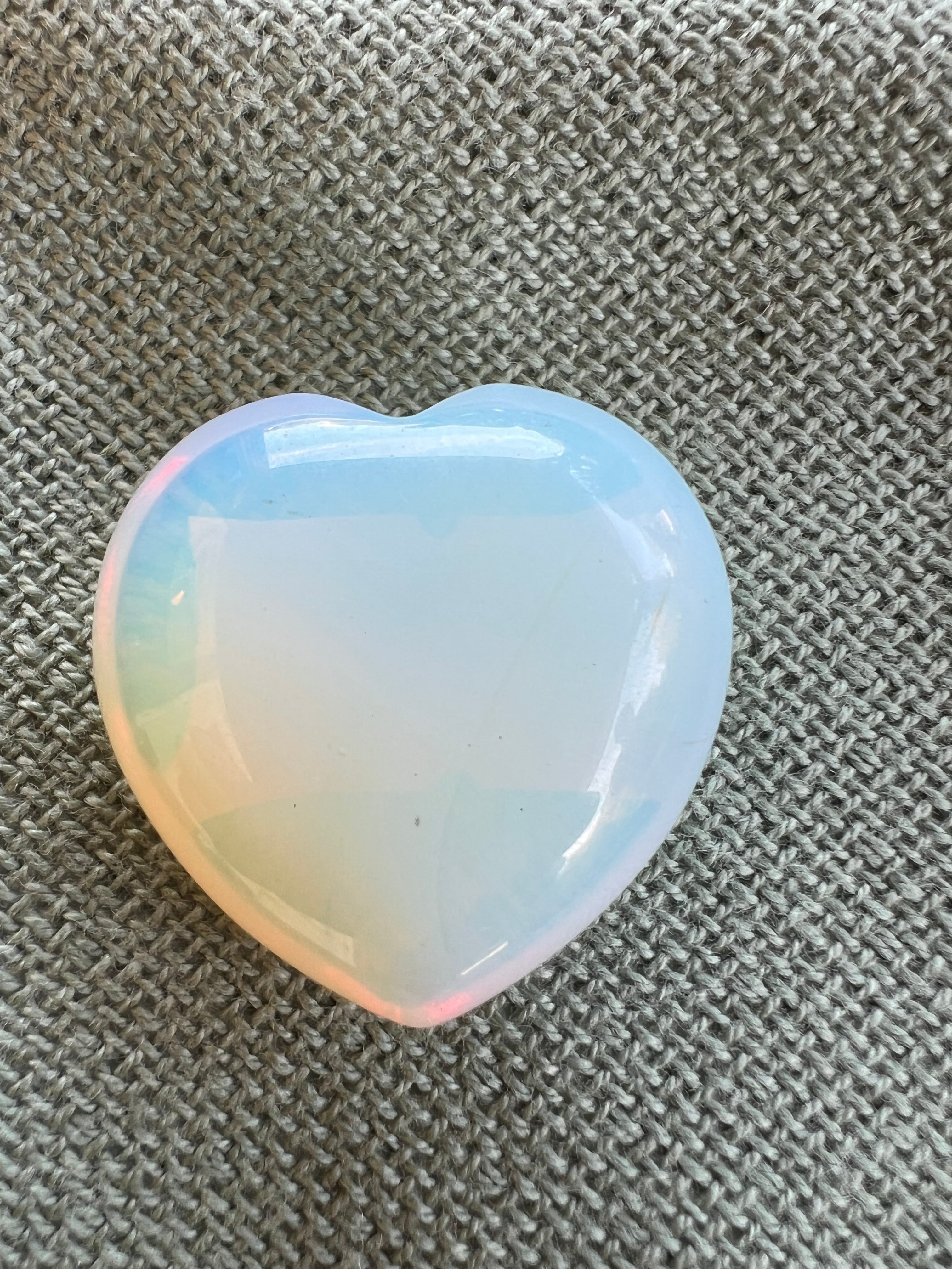 Stone Pocket Heart - 30mm - Motif Metalworks