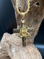 Celtic Knot Necklace - Motif Metalworks