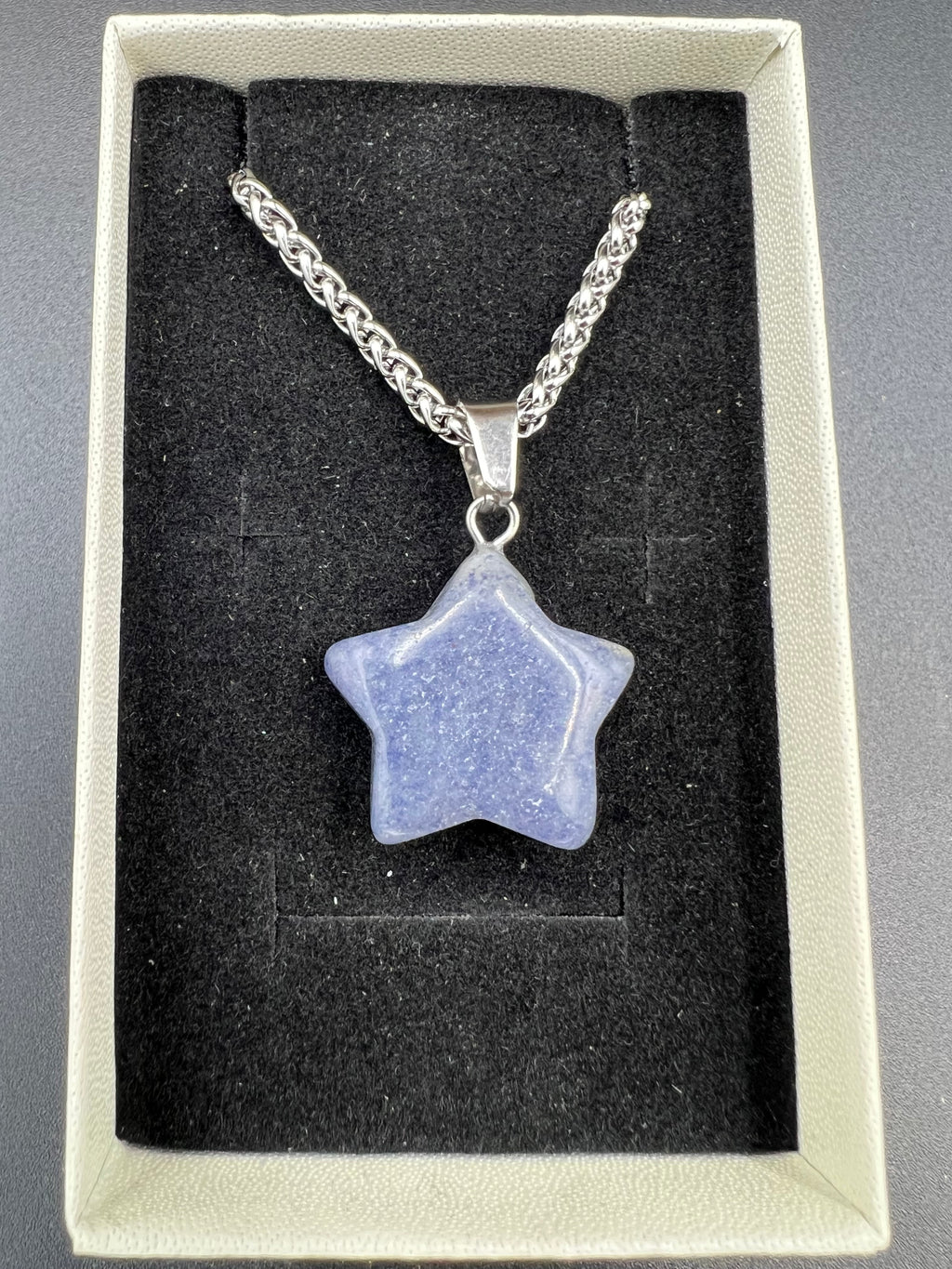 Stone Star Pendant Necklace - 18-20mm