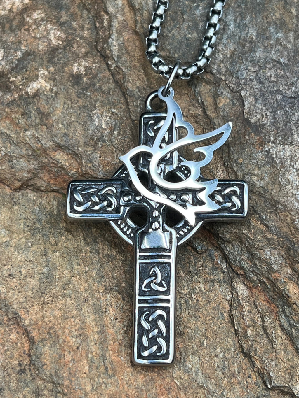Celtic Peace Necklace - Motif Metalworks