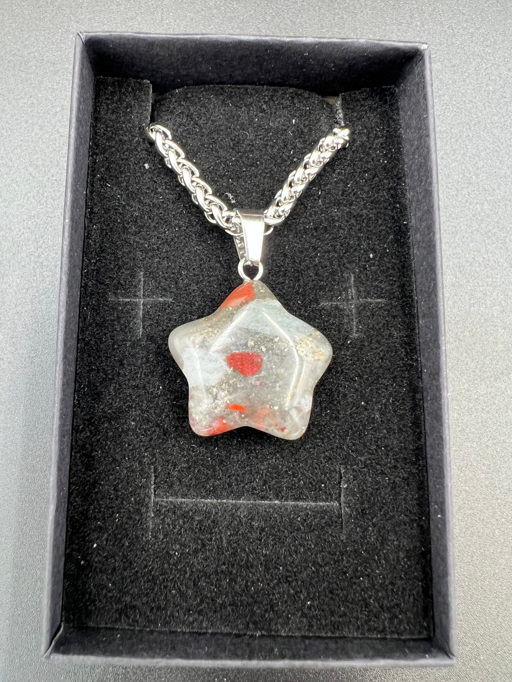 Stone Star Pendant Necklace - 18-20mm