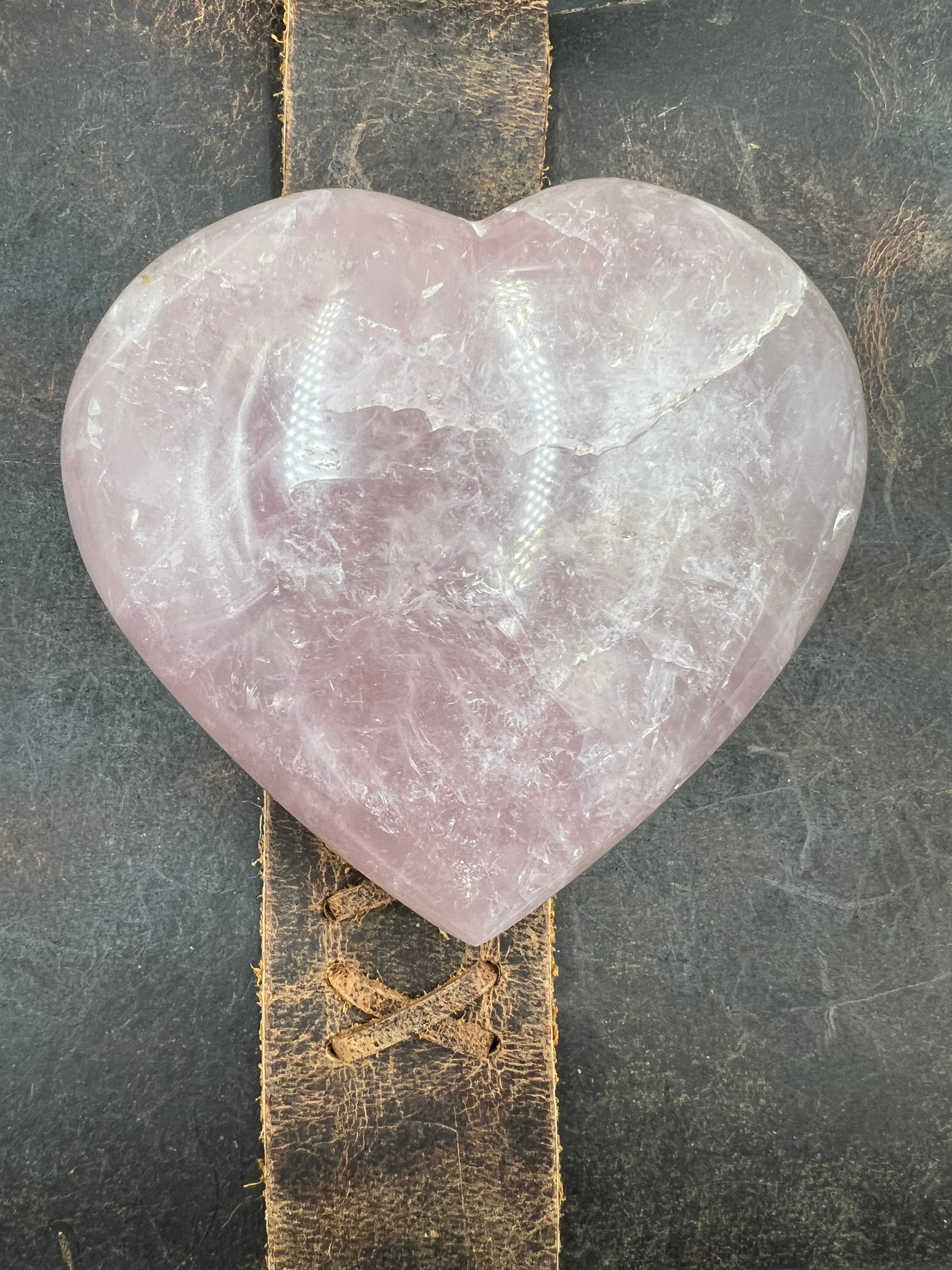 Stone Hearts of the Forest :: 70-80mm (X-Large) :: with Display Stand