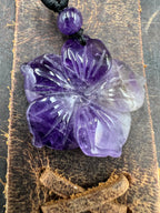 Stone Hibiscus Pendant Necklace - 28mm