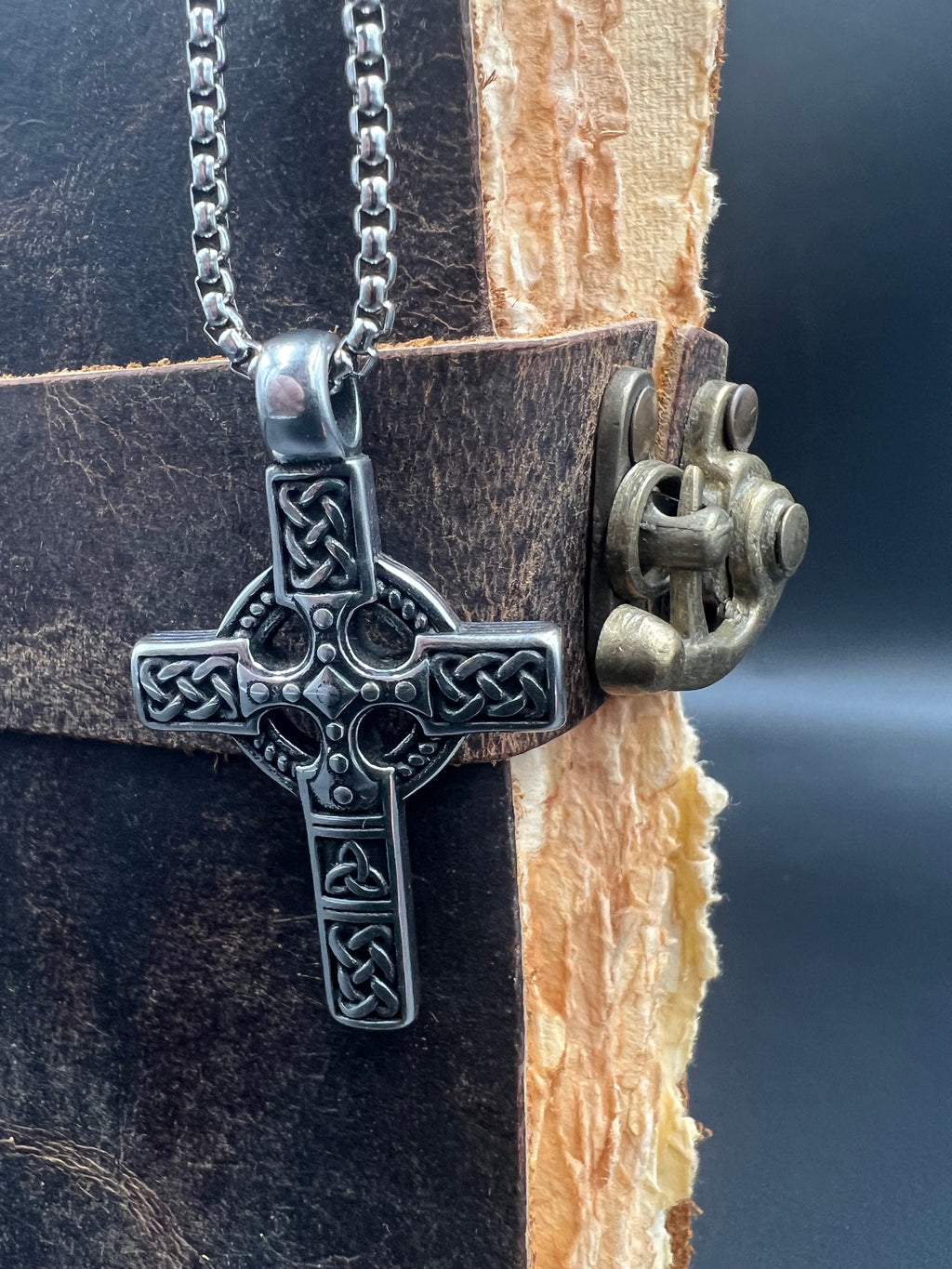 Celtic Heritage Cross Necklace - Motif Metalworks