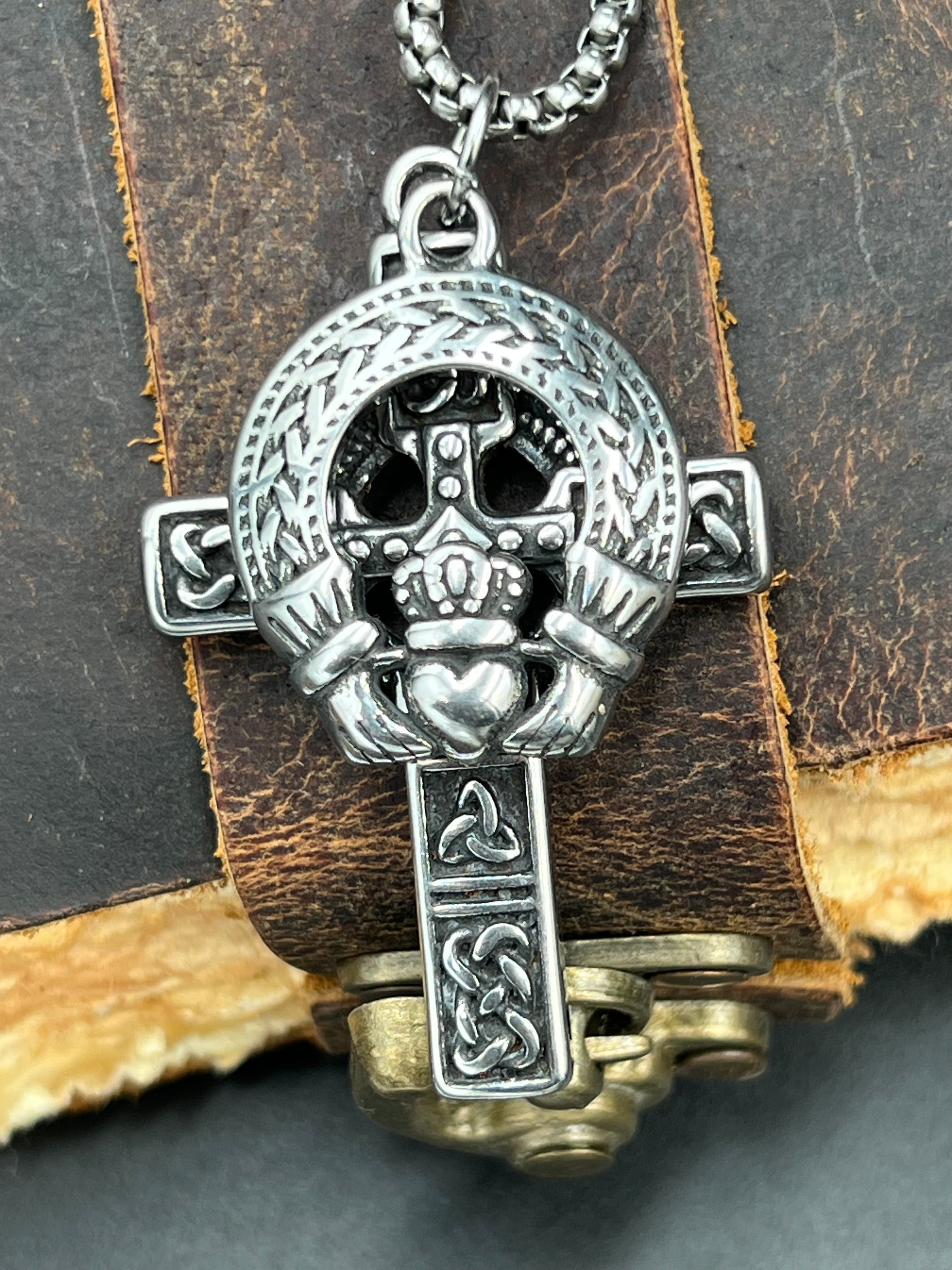 Celtic Heart Necklace - Motif Metalworks