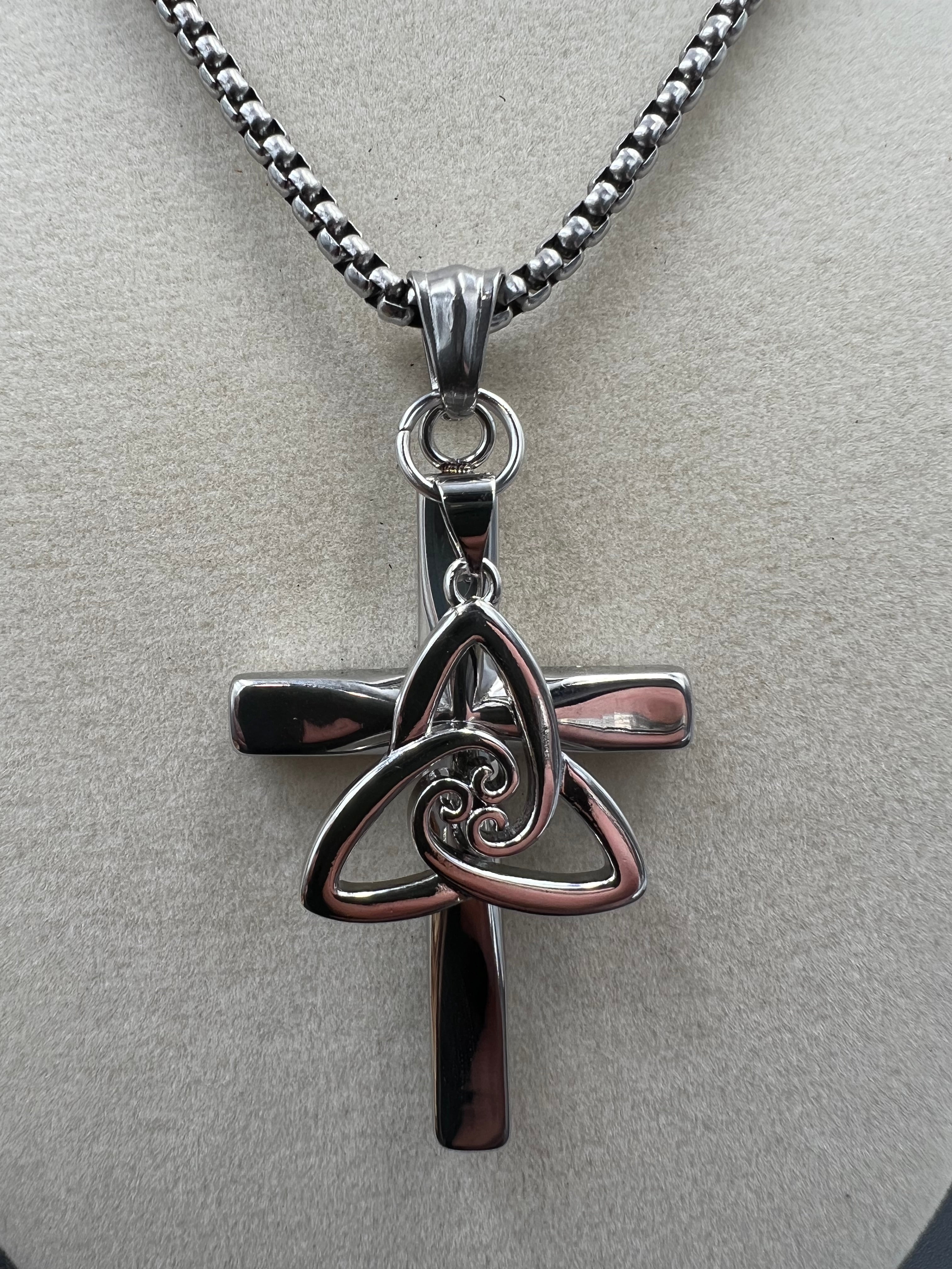 Legacy Trifecta Necklace - Motif Metalworks