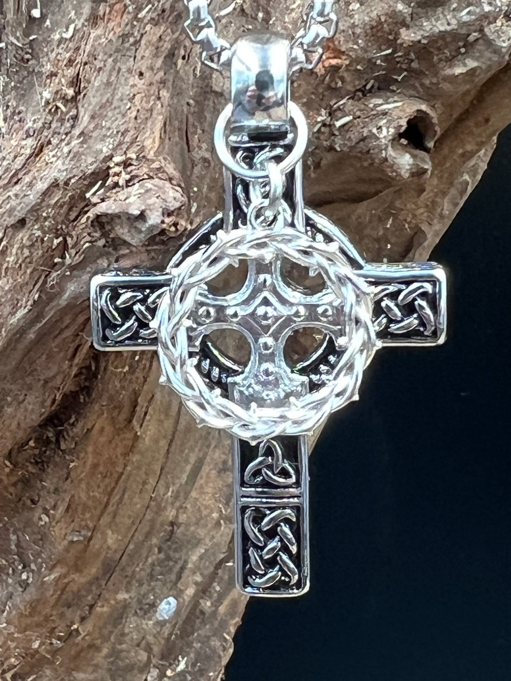 Celtic Redemption Necklace - Motif Metalworks
