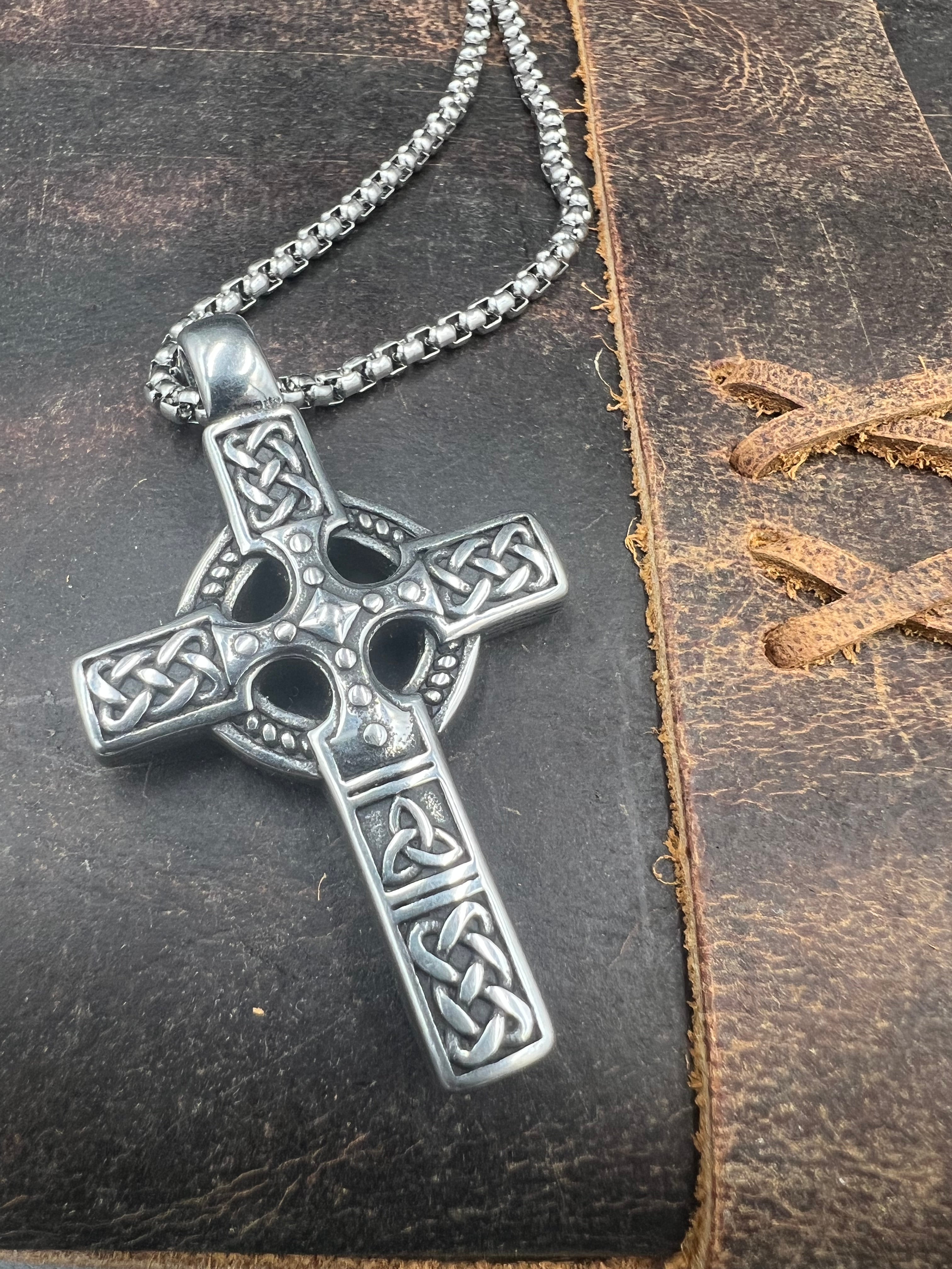 Celtic Heritage Cross Necklace - Motif Metalworks
