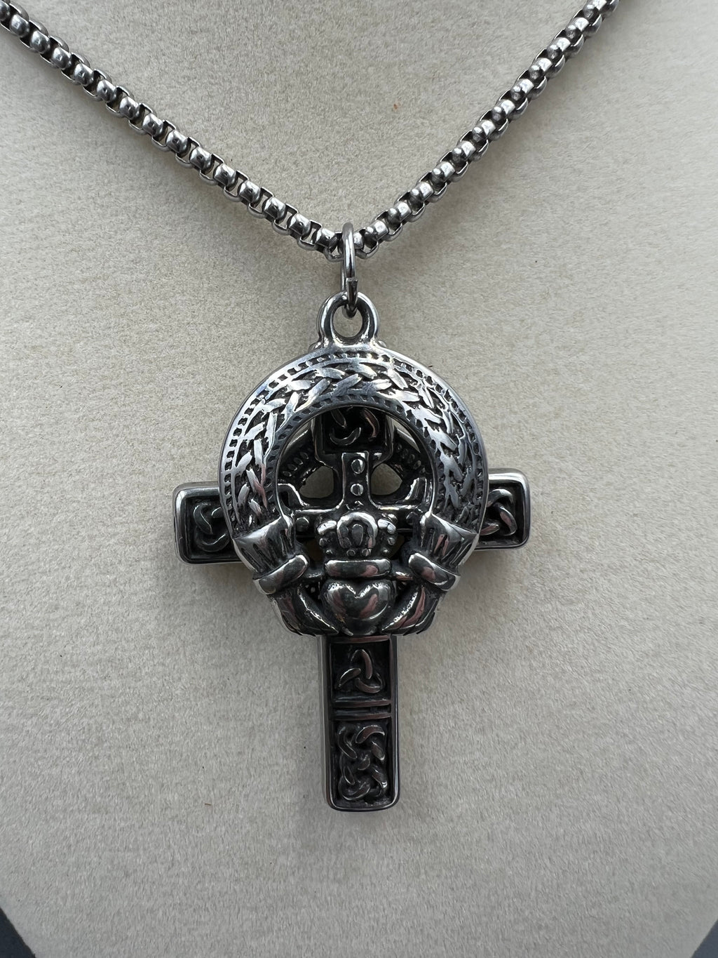 Celtic Heart Necklace - Motif Metalworks