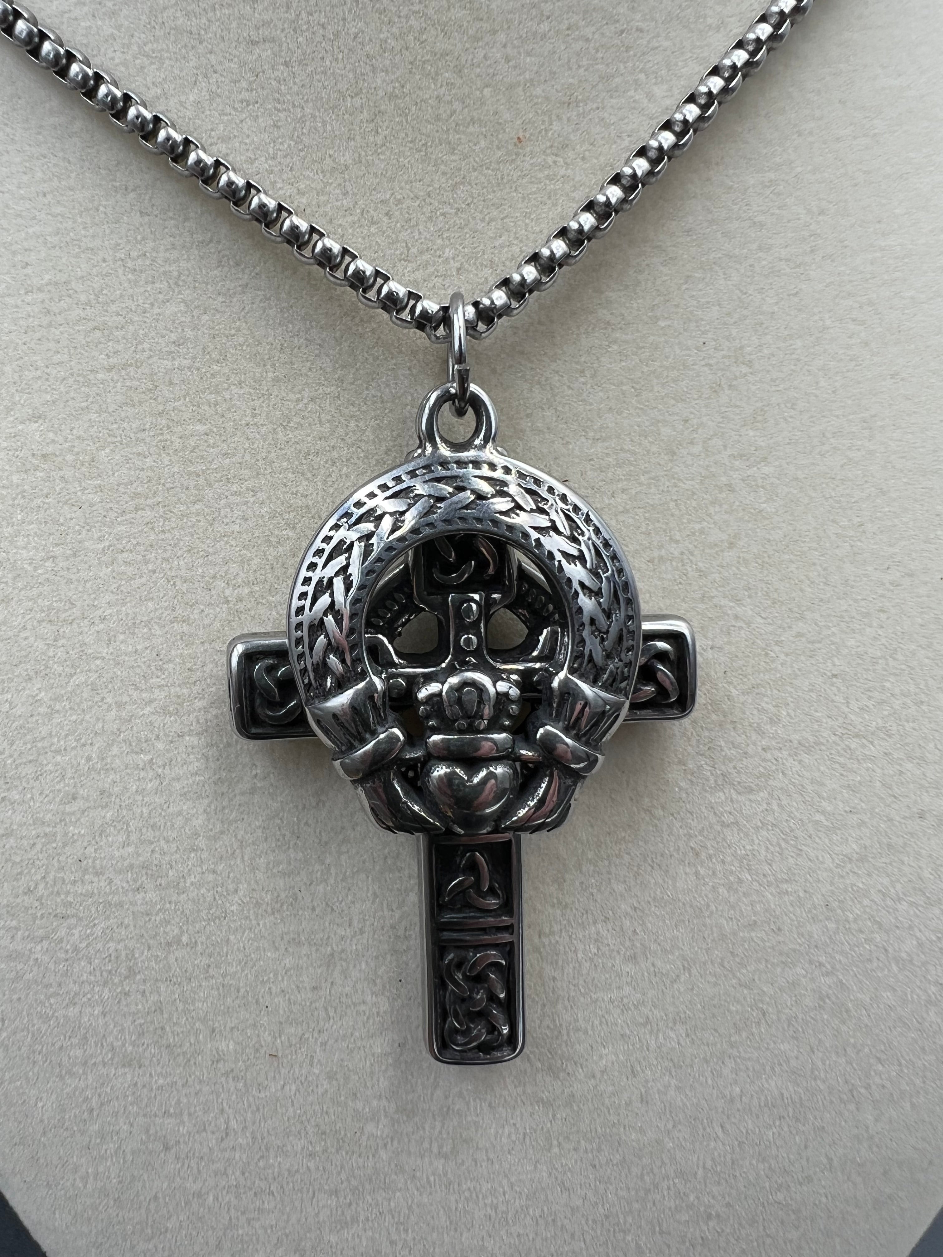 Celtic Heart Necklace - Motif Metalworks