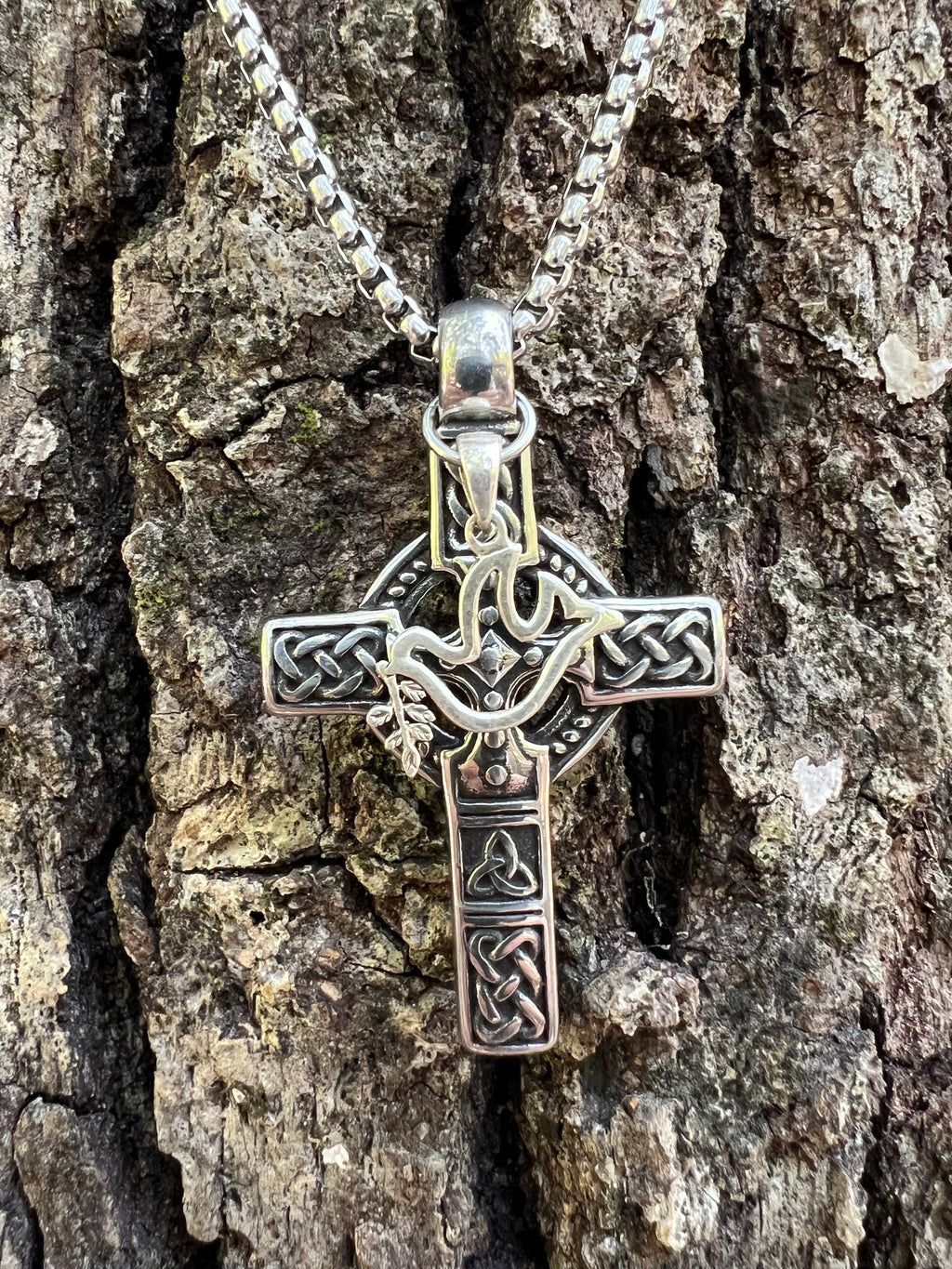 Celtic Peace Necklace - Motif Metalworks