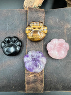 Stone Pocket Paw - 38mm - Motif Metalworks