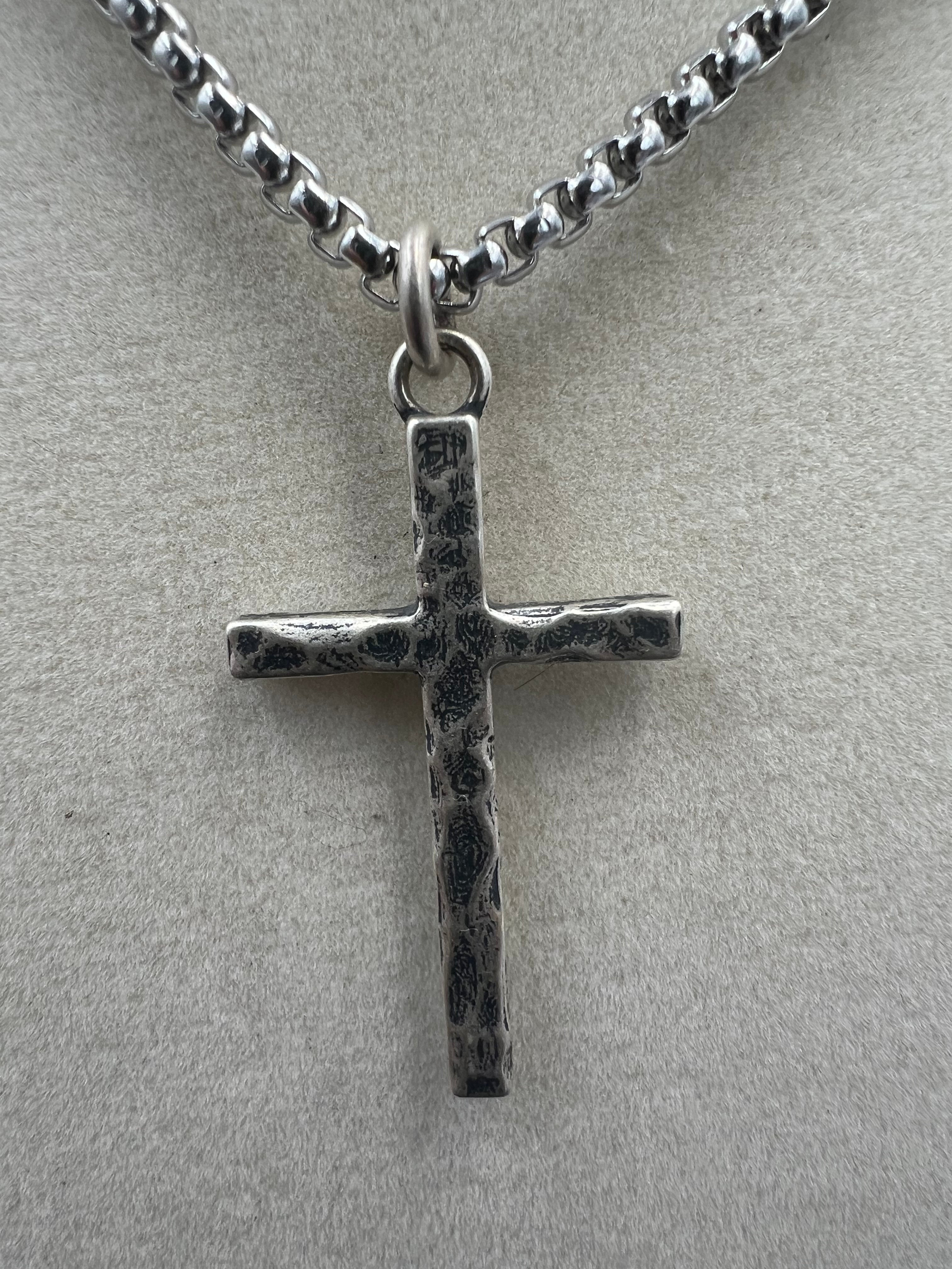 Hammered 925 Silver Cross Necklace - Motif Metalworks
