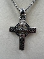 Celtic Oak Necklace - Motif Metalworks