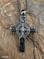 Celtic Wayfinder Necklace - Motif Metalworks