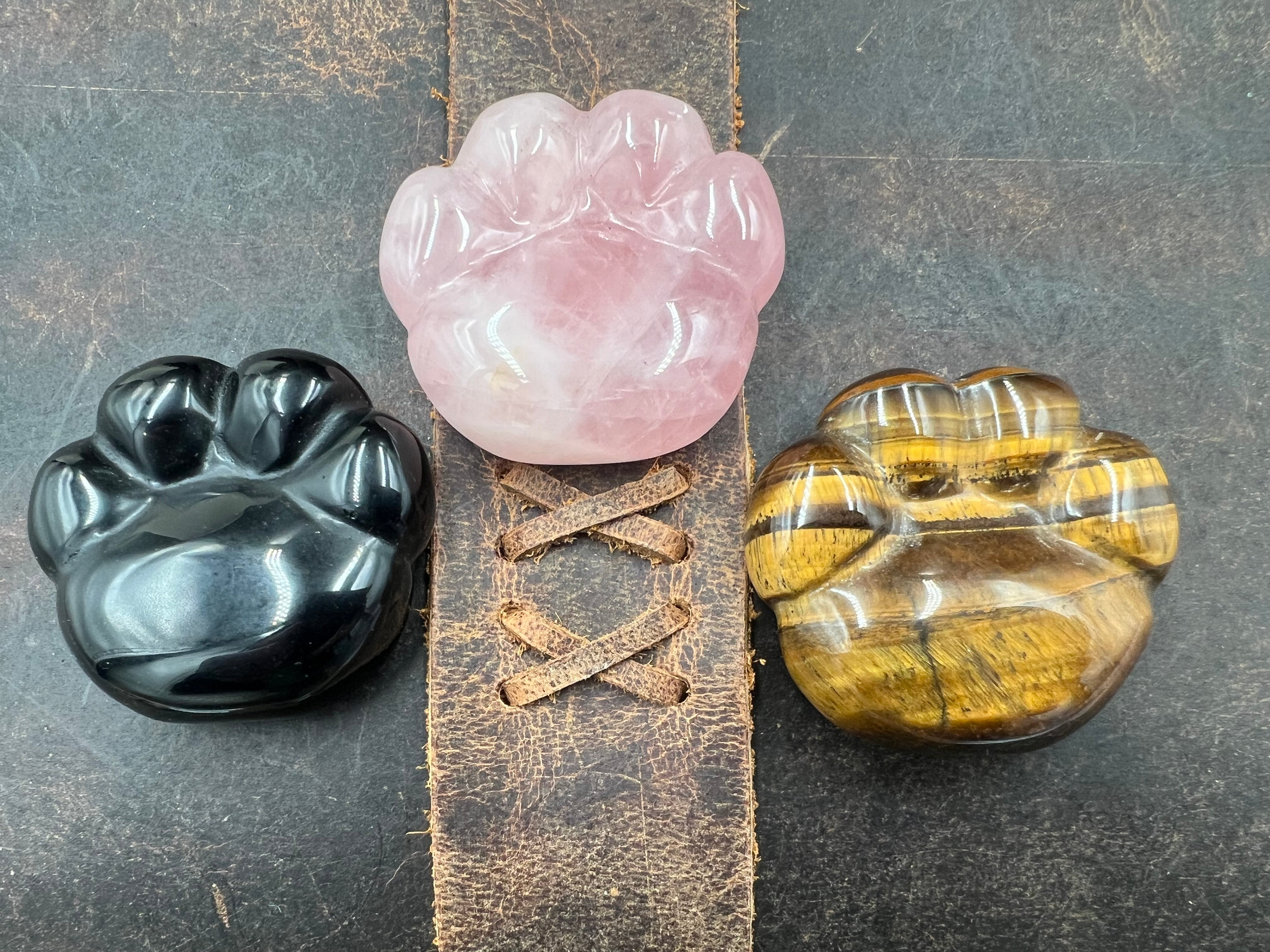 Stone Pocket Paw - 38mm